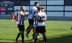 Manisaspor evinde İzton Torbalıspor'u 3 golle mağlup etti