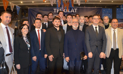 Yenişehirlioğlu Akhisar’da teşkilatla iftarda buluştu