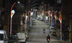 Demirci Ay-yıldız motifli ışıklarla aydınlandı