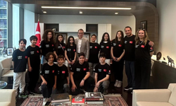 Salihli’den Miami Başkonsolosu’na Sardes armağanı