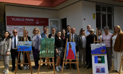 Emekli Kafe'de anlamlı sergi