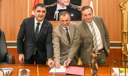 Yunusemre’den Aigai kazısına destek