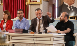 Başkan Balaban: Burası sadece el kaldırılıp indirilen bir yer değil