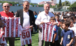 Yunusemre’de yaz spor heyecanı başladı: 12 branşta eğitim verilecek