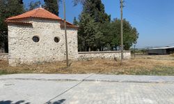 Manisa Büyükşehir’den Karacaahmet Türbesi’nde bakım ve temizlik çalışması