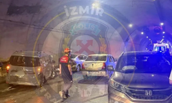 Sabuncubeli Tüneli’nde çok araçlı kaza: Tünel trafiğe kapatıldı