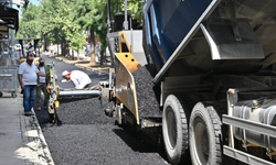 Manisa'da Çarşı Bulvarı baştan sona yenileniyor