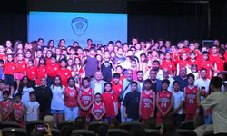 Yunusemre’de 4 bin çocuk sporla buluştu