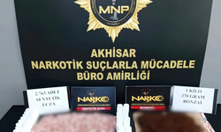 Akhisar’da yasaklı madde operasyonu: 110 bin 60 sentetik ecza ele geçirildi