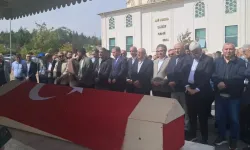 AYM önündeki eylemde yaşamını yitirmişti: Emekli polis Ali Şekeroğlu toprağa verildi