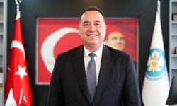 Dutlulu’dan 8 Eylül mesajı: Bu özgürlük bize altın tepside sunulmadı