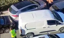 Manisa’da Fatih Köprülü Kavşağı’nda zincirleme kaza: Trafik yoğunluğu oluştu