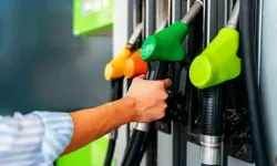 Benzine 3,35 TL indirim geliyor! İşte 21 Ekim 2026 güncel akaryakıt fiyatları