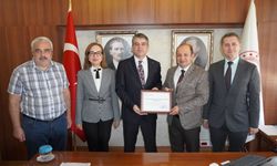 Manisa Çevre Müdürlüğü sağlıklı iş yeri belgesi aldı
