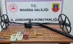 Manisa’da kaçak define arayışına jandarma engeli! 5 kişi yakalandı