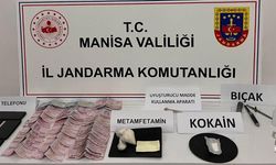 Manisa'da araç içerisinde yakalandılar!