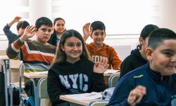 Manisa'da 600'den fazla öğrenciye eğitim desteği
