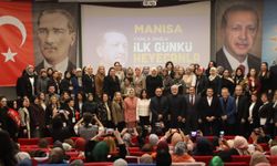 AK Parti Manisa İl Kadın Kolları Başkanı Ebru Kalfa Kaplan güven tazeledi!