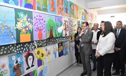Salihli'de özel öğrencilerin özel sergisi tam not aldı