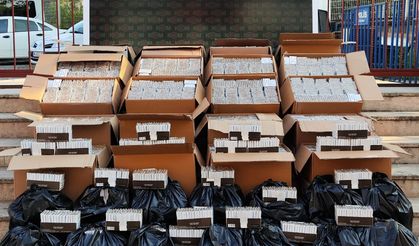 Manisa'da araçtan 229 bin makaron çıktı