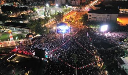 Manisa'da konser şöleni başlıyor... Her gece konser var!
