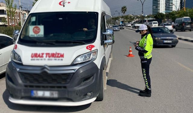 Manisa'da Korsan Taşımacılık ve İşçi Servisi denetimi