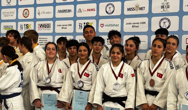 Ayla Akkaya’dan Ümitler Balkan Judo Şampiyonası’nda Çifte Başarı!