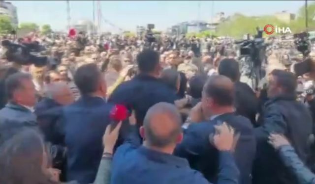 Özgür Özel'e saldırı