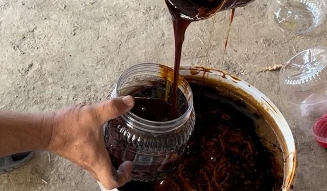 Müdür Akar memleketinde tatlı hazırlığında!