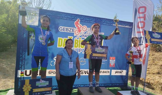 Akhisarlı pedallar kürsüye çıktı