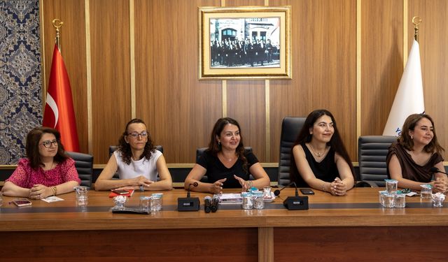 Yunusemre’den bağımlılıklarla mücadele semineri