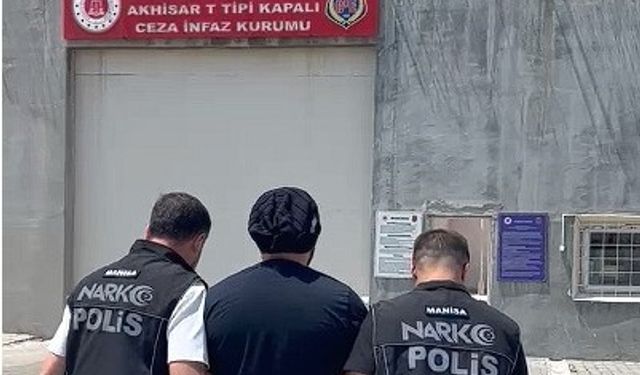 Manisa’da uyuşturucu suçundan aranan şahıs yakayı ele verdi!