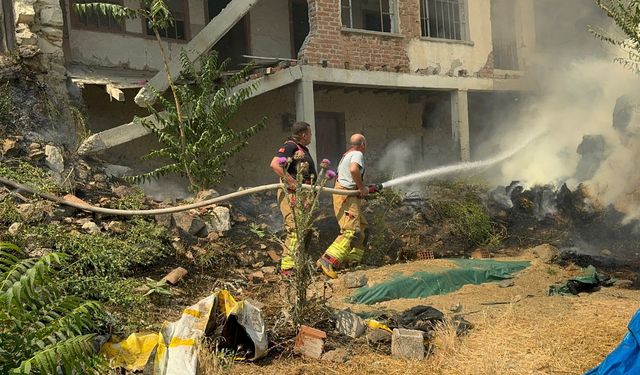 Manisa Büyükşehir İtfaiyesi'nden cansiperane mücadele!
