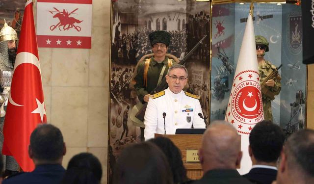 Yangınlara 25 helikopter ile müdahale: Manisa da destek alan illerden