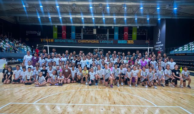 Manisa BBSK voleybol altyapı seçmelerine rekor katılım