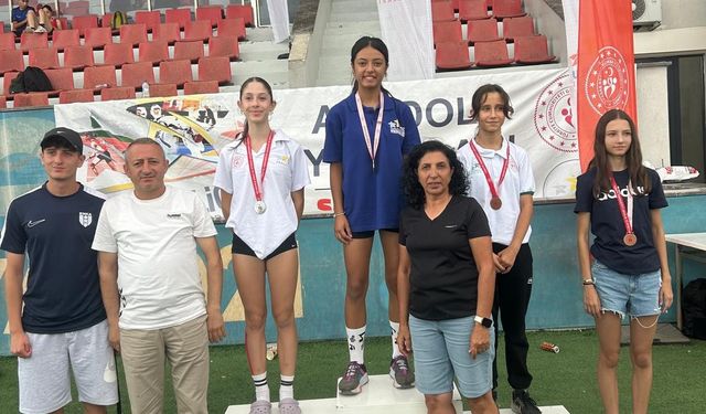 Manisalı atlet Belinay Gündoğdu Türkiye şampiyonu oldu