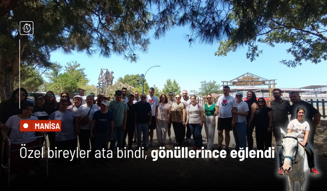 Özel gereksinimli bireyler at çiftliğini ziyaret etti