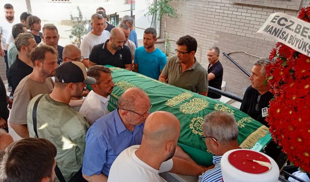 Manisa’nın tanınan esnaflarından İlyas Alkan  son yolculuğuna uğurlandı!