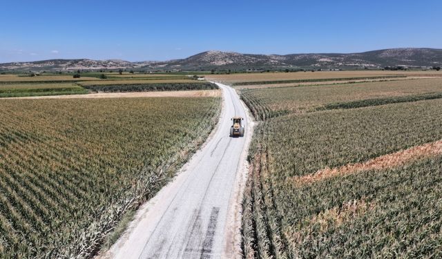 Halitpaşa-Lütfiye yolunda çalışmalar sürüyor