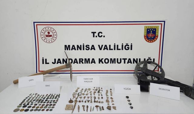 Manisa'da dedektörle izinsiz kazı yapan şahıs yakalandı!
