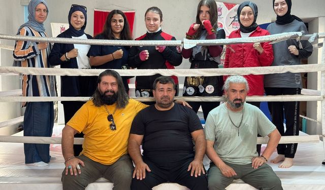 Kuruluş Osman oyuncuları'ndan Manisa'ya anlamlı ziyaret