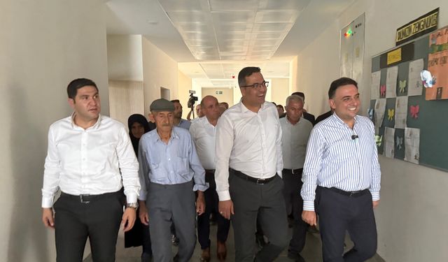 Baybatur, Alaşehir ve Sarıgöl’de vatandaşlarla bir araya geldi