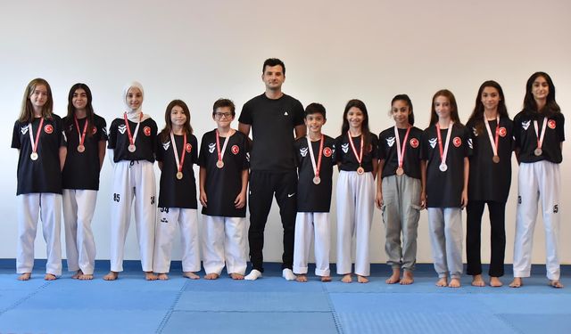 Manisalı minikler il şampiyonasında parladı