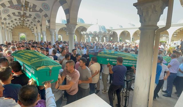 Manisa'da yaşlı çifti hayattan kopartan sürücü tutuklandı