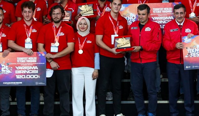 TEKNOFEST 2025’te MCBÜ’den çifte başarı sevinci