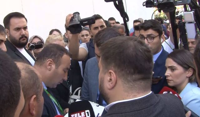 Heyet ile CHP yönetiminin görüşmesi sürüyor