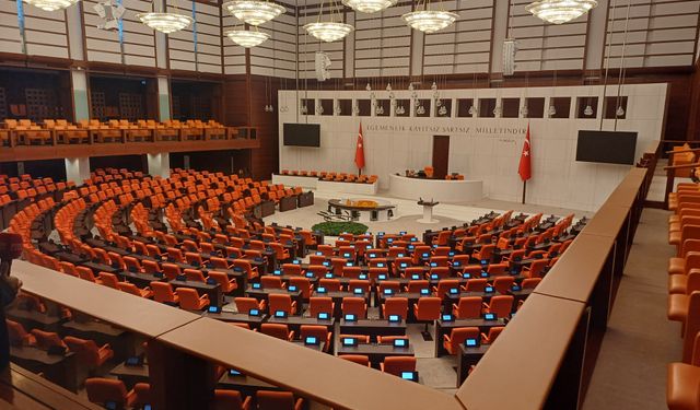 Meclis yeni yasama yılına başlıyor!