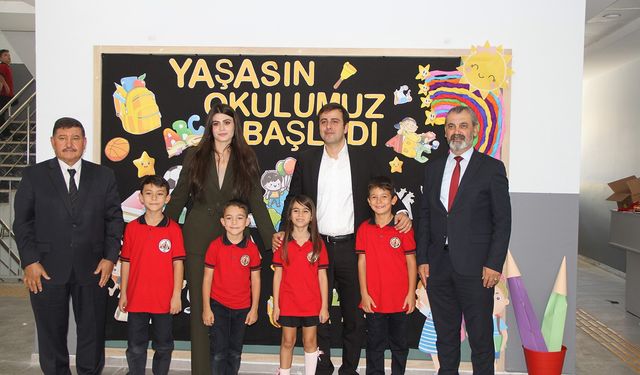 Manisa Kula'da İlköğretim Haftası kutlandı