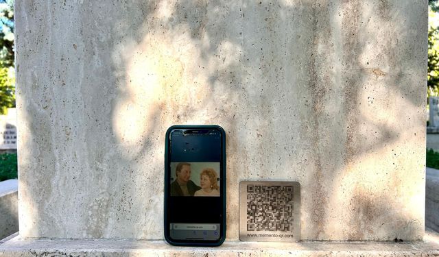 QR kodlu mezarlara ilgi artıyor!