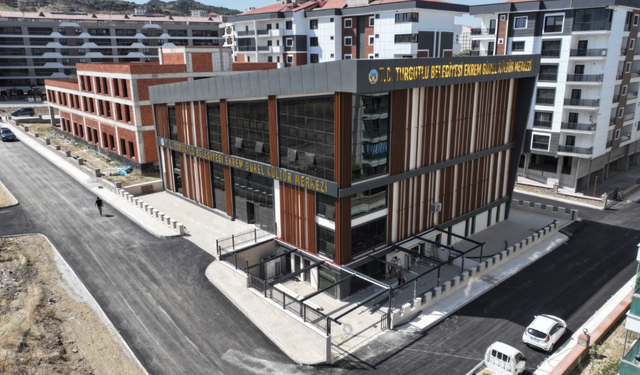 Manisa Turgutlu'da 5 projenin açılışına Özgür Özel katılacak!